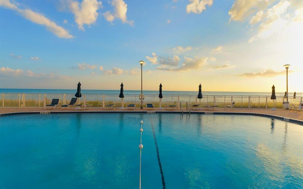 Longboat Key, Florida, 34228, United States, 2 Bedrooms Bedrooms, ,2 BathroomsBathrooms,Residential,For Sale,1987761