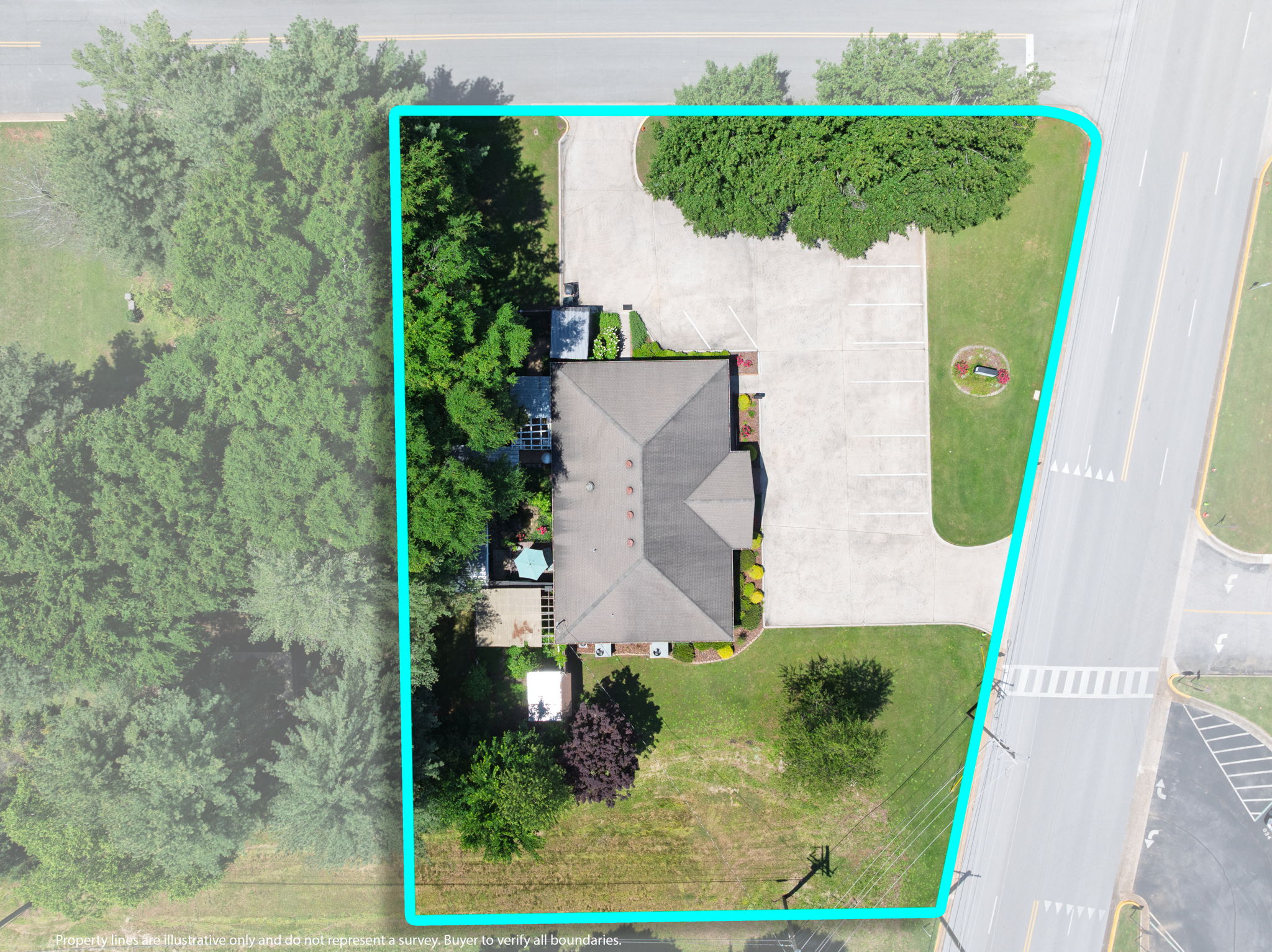 Florence, Alabama, 35630, United States, 1 Bedroom Bedrooms, ,2 BathroomsBathrooms,Residential,For Sale,1807025