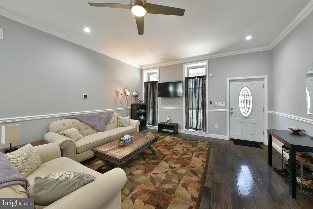 Philadelphia, Pennsylvania, 19104, United States, 3 Bedrooms Bedrooms, ,4 BathroomsBathrooms,Residential,For Sale,1905918