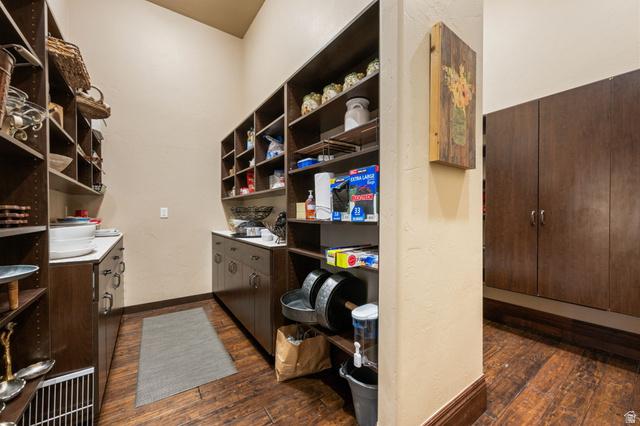 Washington, Utah, 84780, United States, 8 Bedrooms Bedrooms, ,9 BathroomsBathrooms,Residential,For Sale,1990246