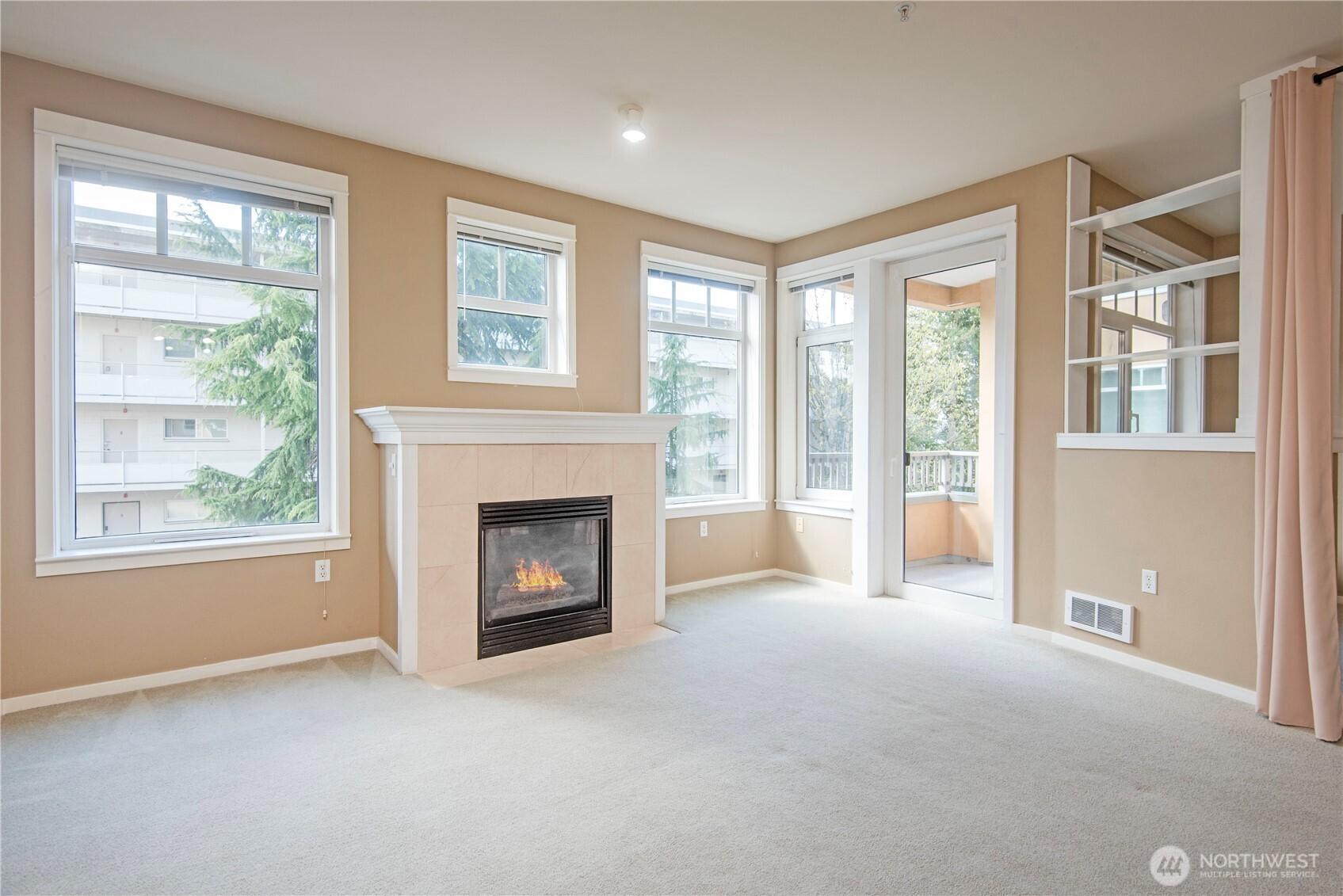 KIRKLAND, Washington, 98033, United States, 1 Bedroom Bedrooms, ,1 BathroomBathrooms,Residential,For Sale,1778230