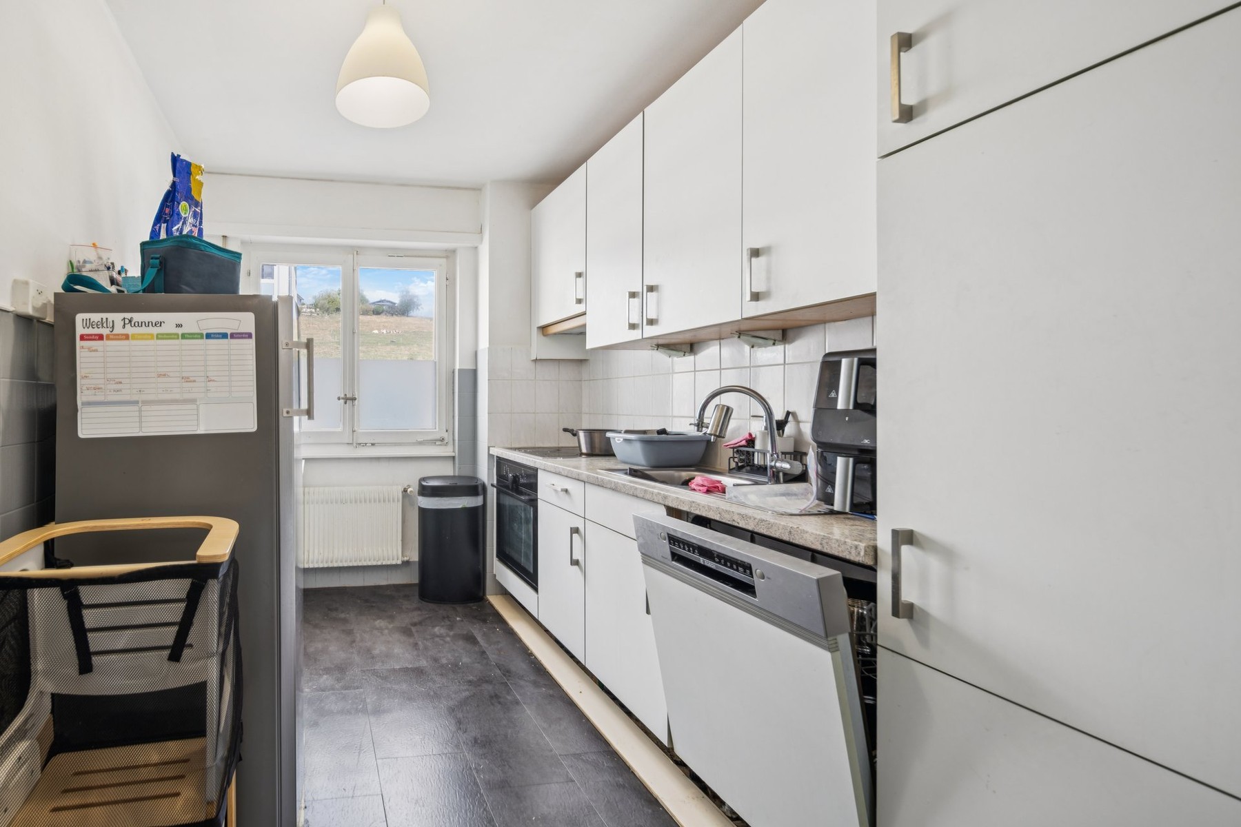  Ideal location for this spacious apartment - 物件實景
