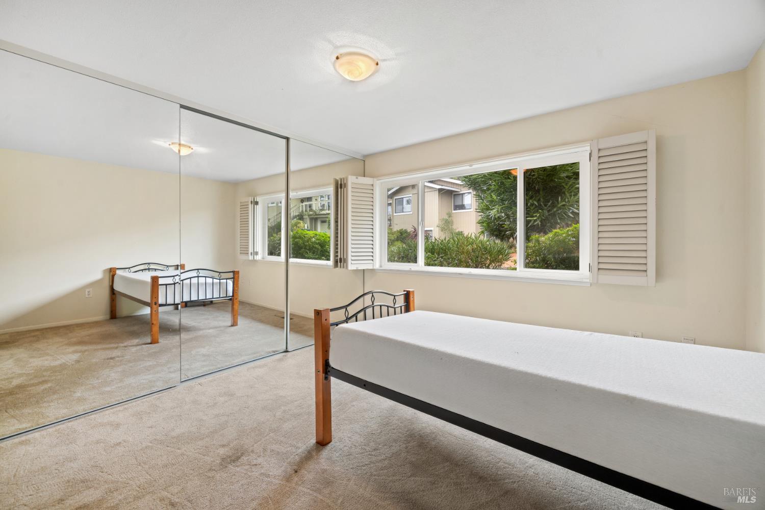 Santa Rosa, California, 95409, United States, 3 Bedrooms Bedrooms, ,2 BathroomsBathrooms,Residential,For Sale,2005297