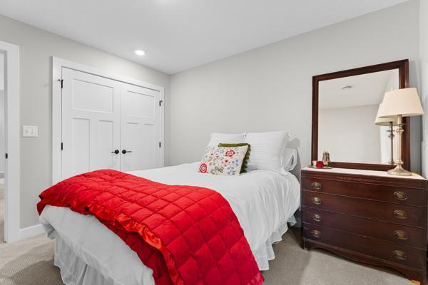 Rochester, Minnesota, 55901, United States, 4 Bedrooms Bedrooms, ,2 BathroomsBathrooms,Residential,For Sale,1959385