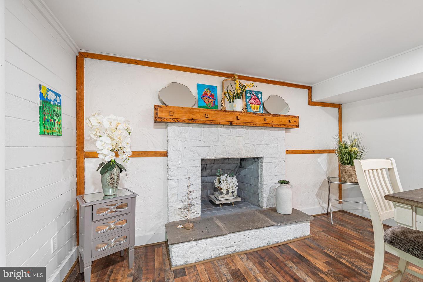 New Hope, Pennsylvania, 18938, United States, 4 Bedrooms Bedrooms, ,3 BathroomsBathrooms,Residential,For Sale,1906694
