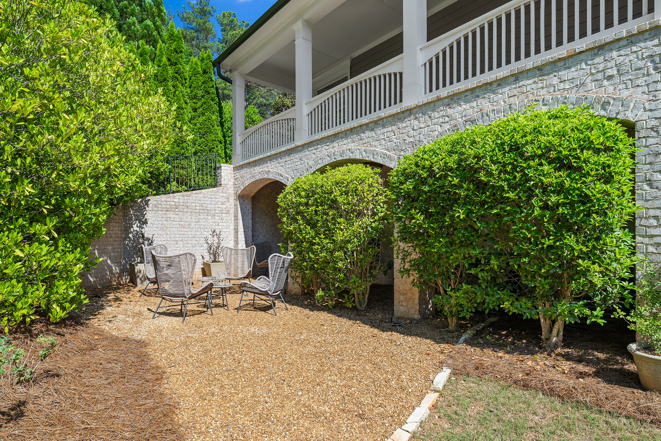  Set Within The Highly Sought-After Lake Haven At Crabapple Community - 物件實景