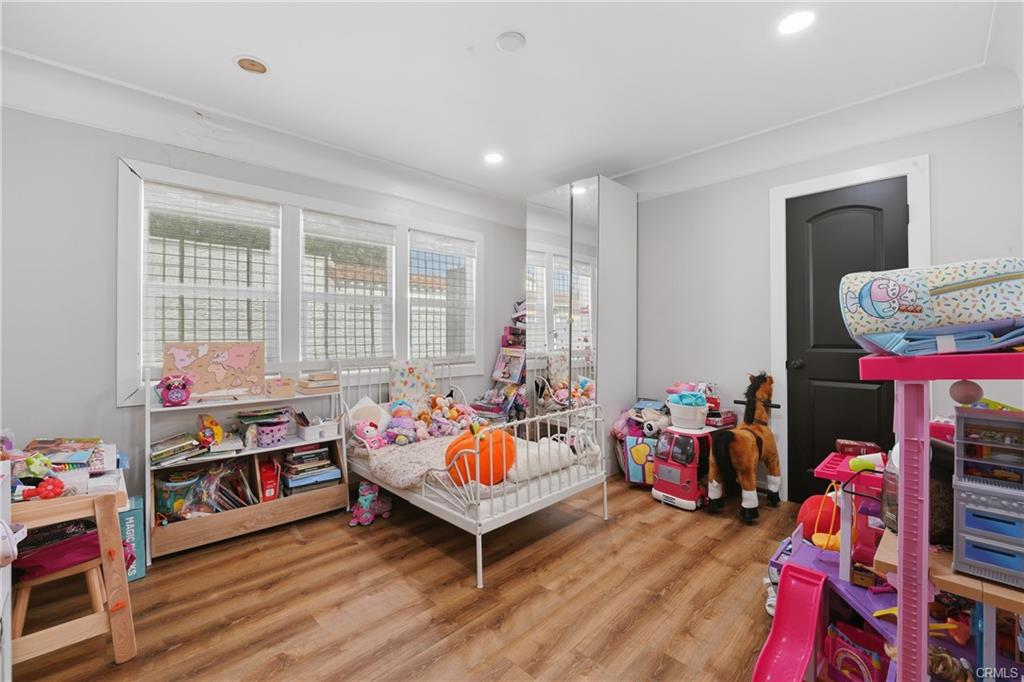 Huntington Park, California, 90255, United States, 3 Bedrooms Bedrooms, ,2 BathroomsBathrooms,Residential,For Sale,2006078