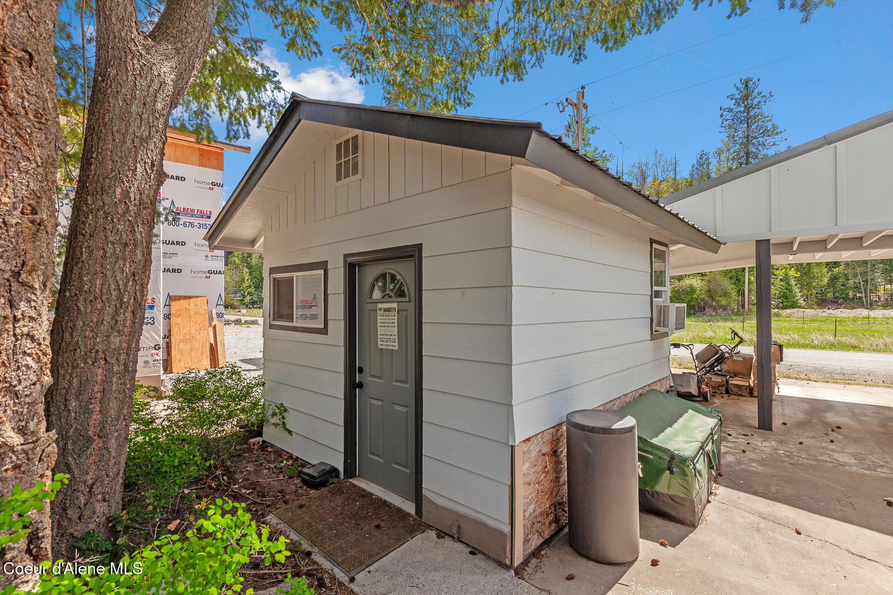Priest River, Idaho, 83856, United States, 2 Bedrooms Bedrooms, ,2 BathroomsBathrooms,Residential,For Sale,1798320