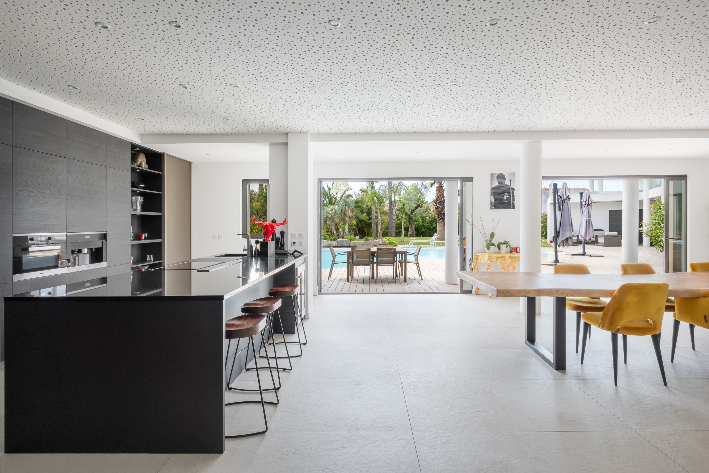  An amazing contemporary property - 物件實景