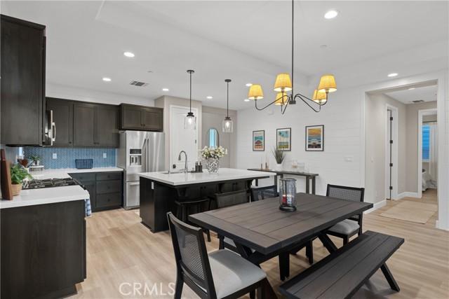 Chic, California, 95973, United States, 4 Bedrooms Bedrooms, ,3 BathroomsBathrooms,Residential,For Sale,2029644