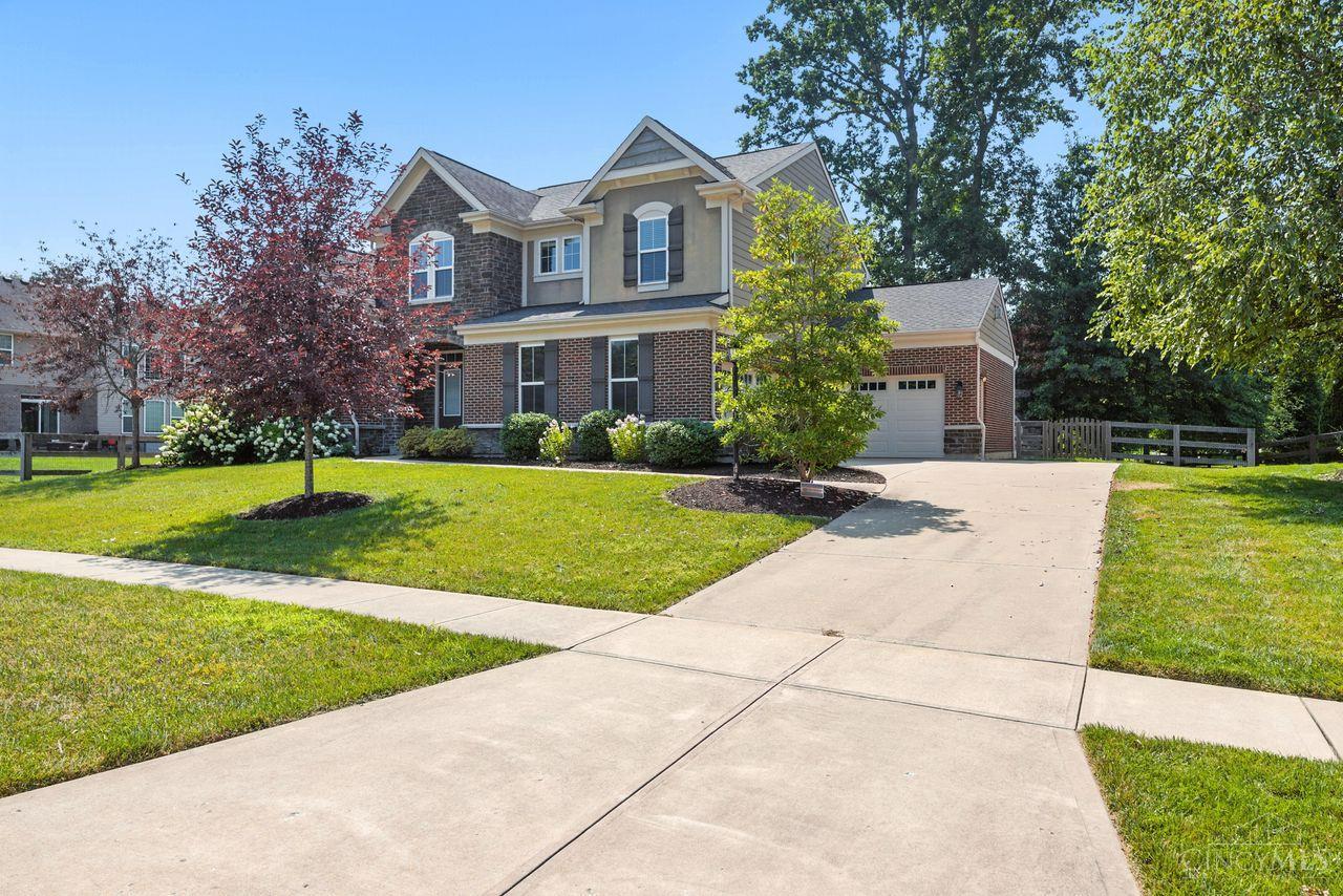 Loveland, Ohio, 45140, United States, 4 Bedrooms Bedrooms, ,4 BathroomsBathrooms,Residential,For Sale,1901126