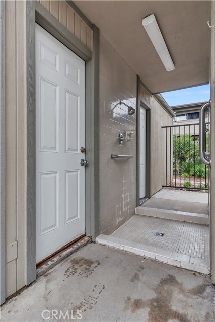 Torrance, California, 90502, United States, 2 Bedrooms Bedrooms, ,2 BathroomsBathrooms,Residential,For Sale,1987112