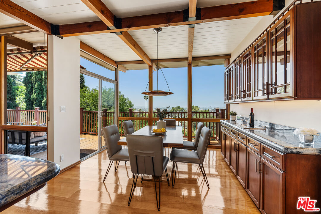 Los Angeles, California, 90027, United States, 3 Bedrooms Bedrooms, ,3 BathroomsBathrooms,Residential,For Sale,1866547
