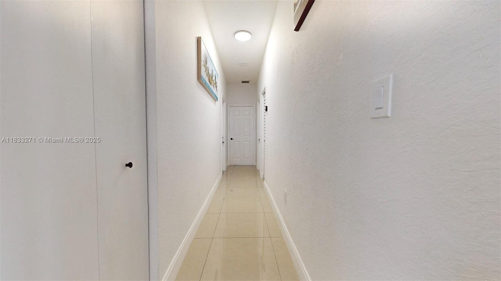 Homestead, Florida, 33033, United States, 5 Bedrooms Bedrooms, ,3 BathroomsBathrooms,Residential,For Sale,1937338