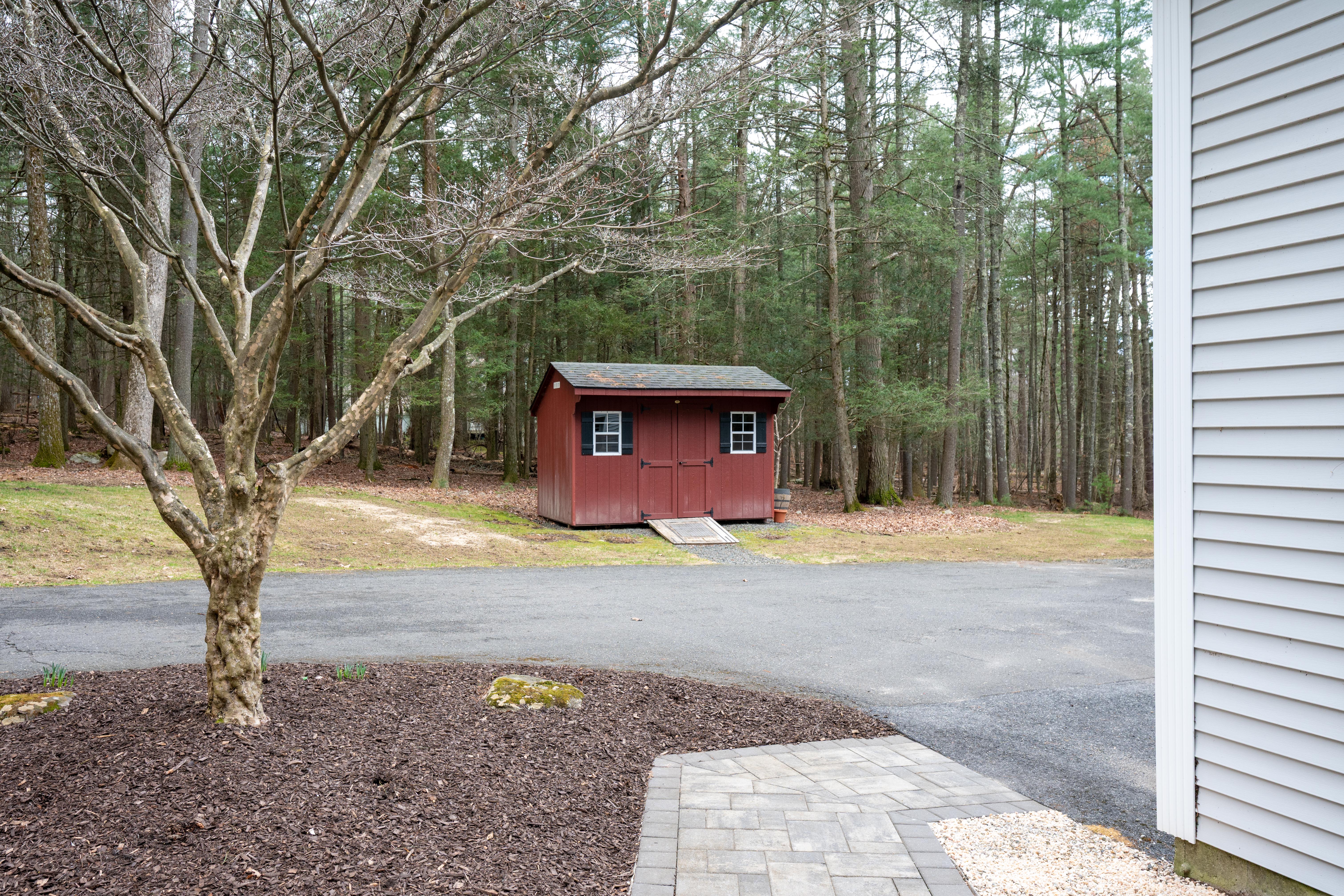  Beautiful Maintained Colonial - 物件實景