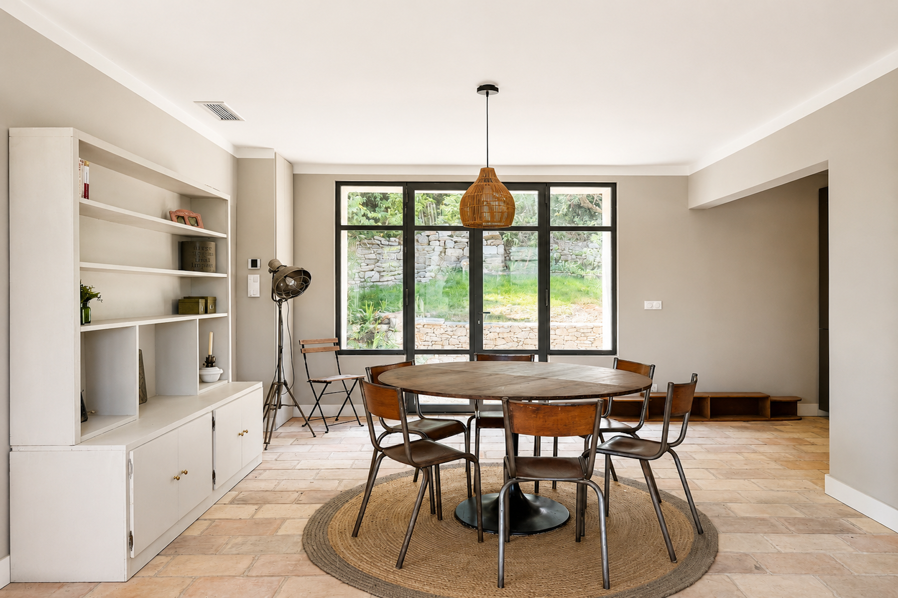  Uzès within walking distance – Renovated single-storey home with exceptional vi… - 物件實景