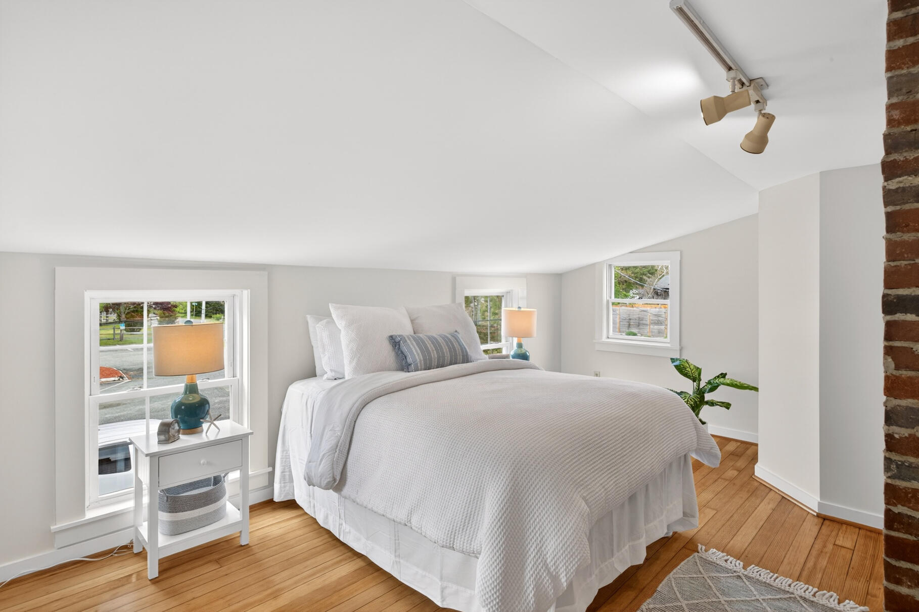  5 Pleasant Street, Dennis Port, MA, 02639 - 物件實景