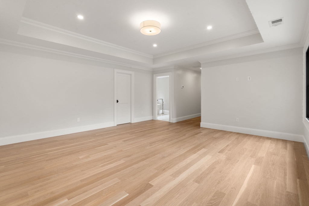 Westwood, Massachusetts, 02090, United States, 5 Bedrooms Bedrooms, ,5 BathroomsBathrooms,Residential,For Sale,1911878