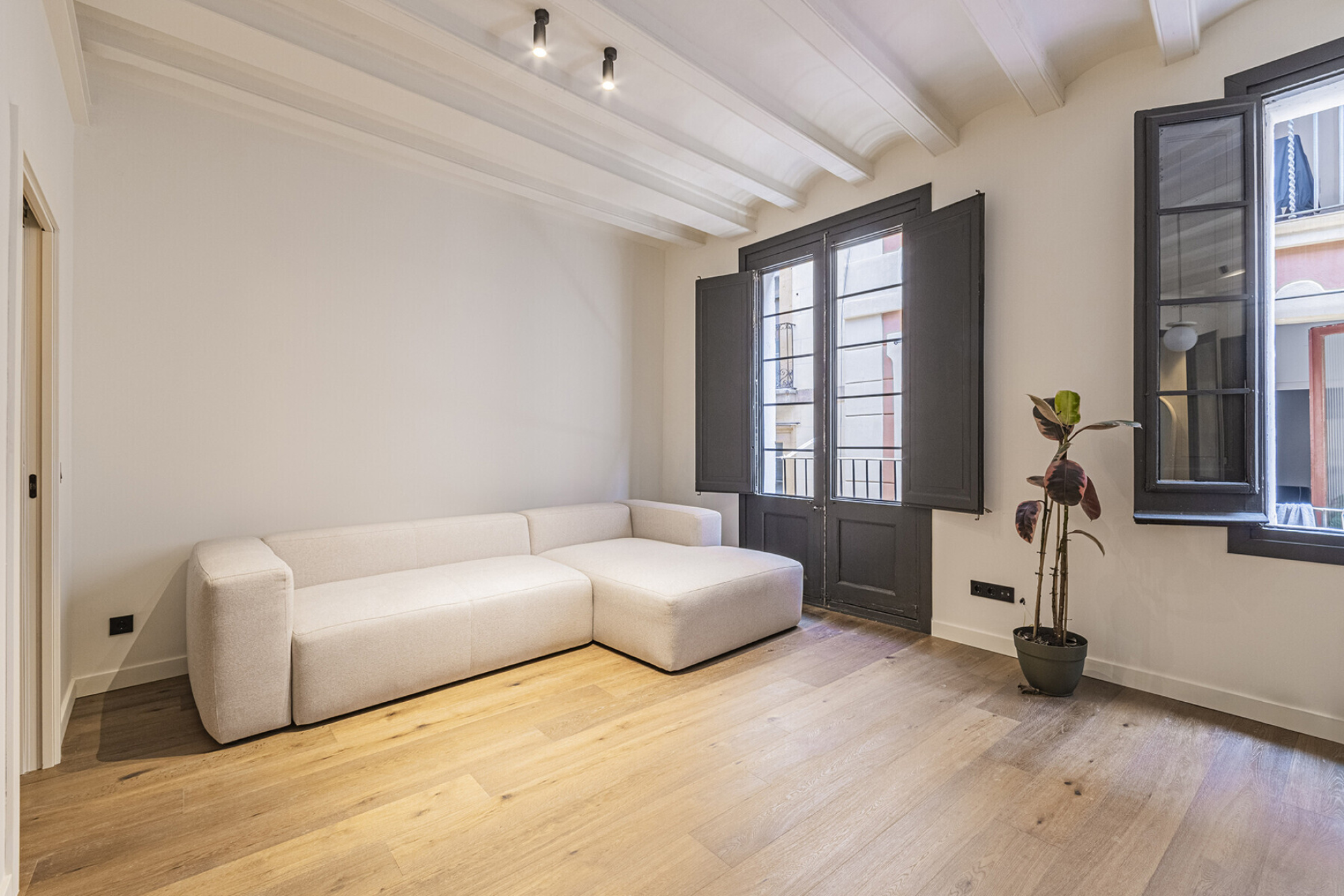  Elegant, renovated home near Santa Maria del Mar - 物件實景