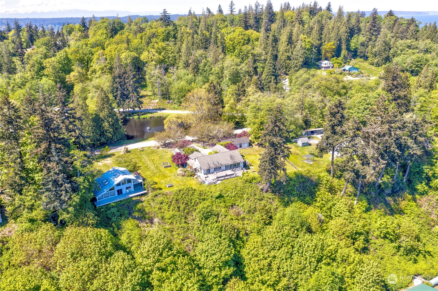 Hat Island, Washington, 98206, United States, 3 Bedrooms Bedrooms, ,1 BathroomBathrooms,Residential,For Sale,1928983