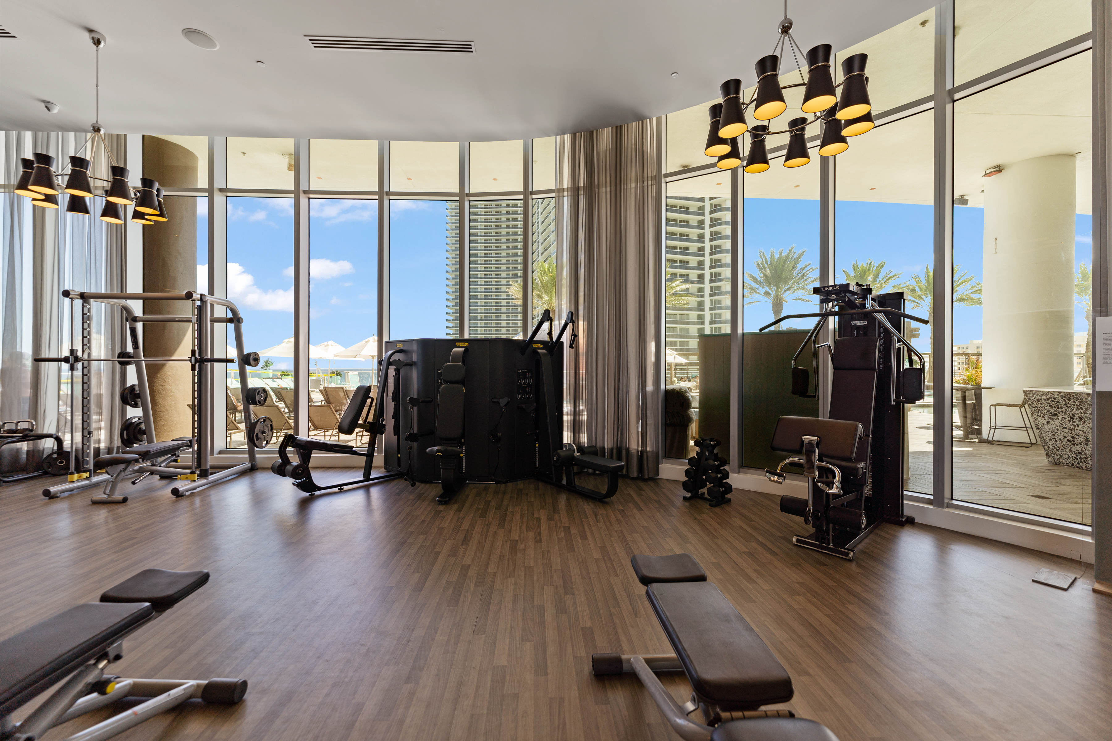  4111 S Ocean Dr, Hollywood, FL, 33019 - 物件實景