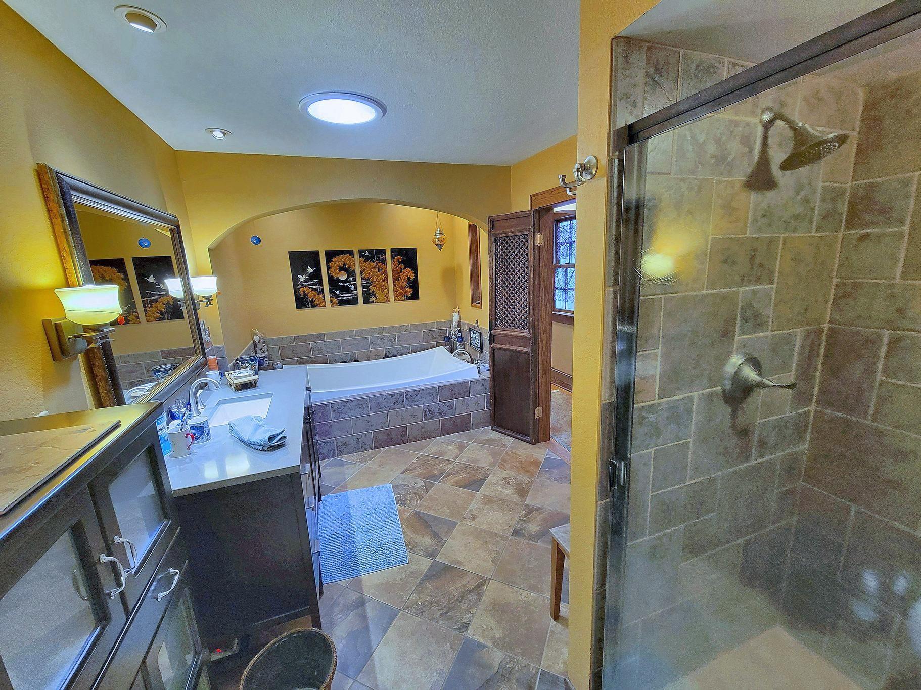 Blacksburg, Virginia, 24060, United States, 3 Bedrooms Bedrooms, ,3 BathroomsBathrooms,Residential,For Sale,1986553