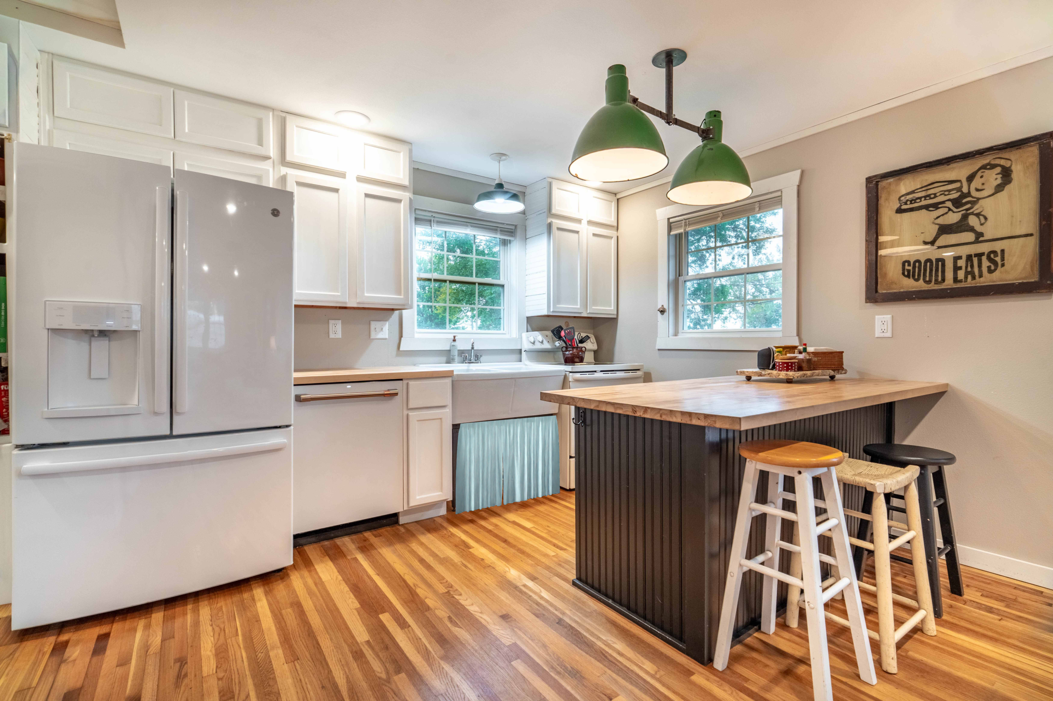 Battle Lake, Minnesota, 56515, United States, 4 Bedrooms Bedrooms, ,Residential,For Sale,2031257