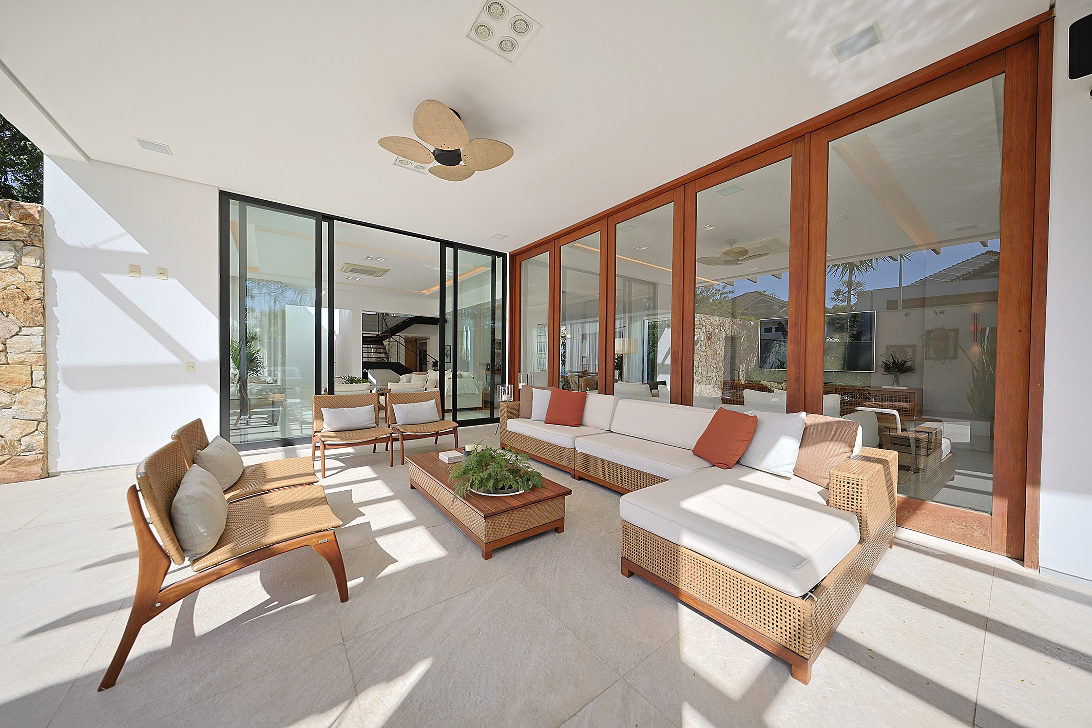  Contemporary House with 5 Suites in Barra da Tijuca - 物件實景