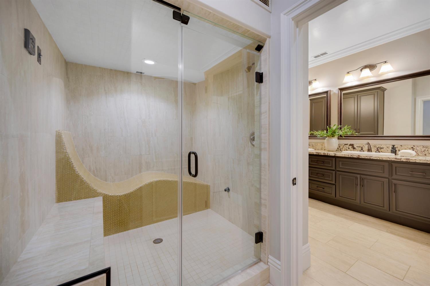 Loomis, California, 95650, United States, 6 Bedrooms Bedrooms, ,6 BathroomsBathrooms,Residential,For Sale,1908935