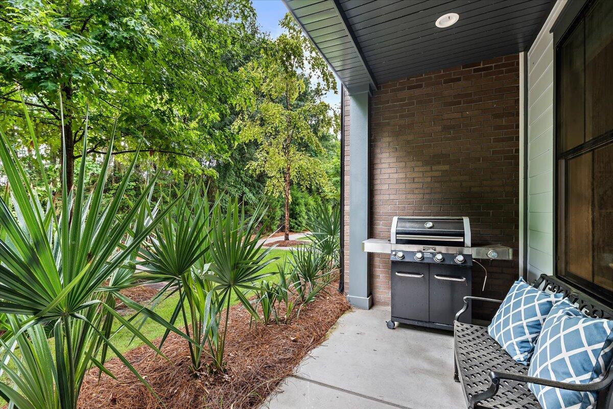 Mount Pleasant, South Carolina, 29464, United States, 3 Bedrooms Bedrooms, ,4 BathroomsBathrooms,Residential,For Sale,1942272