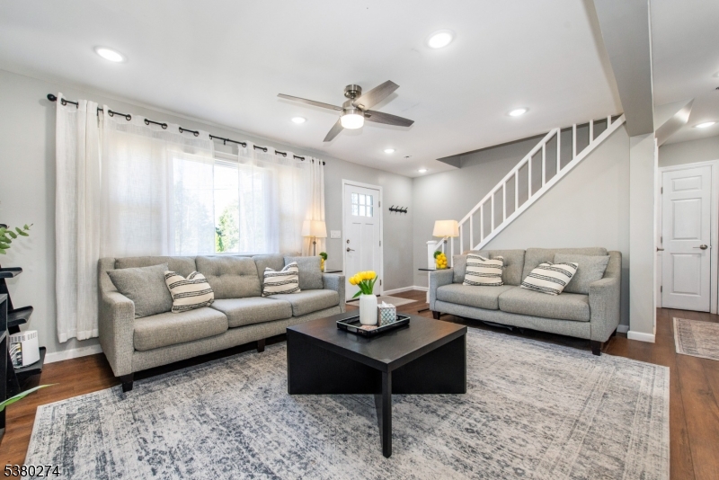 Clifton City, New Jersey, 07012, United States, 4 Bedrooms Bedrooms, ,2 BathroomsBathrooms,Residential,For Sale,1940862