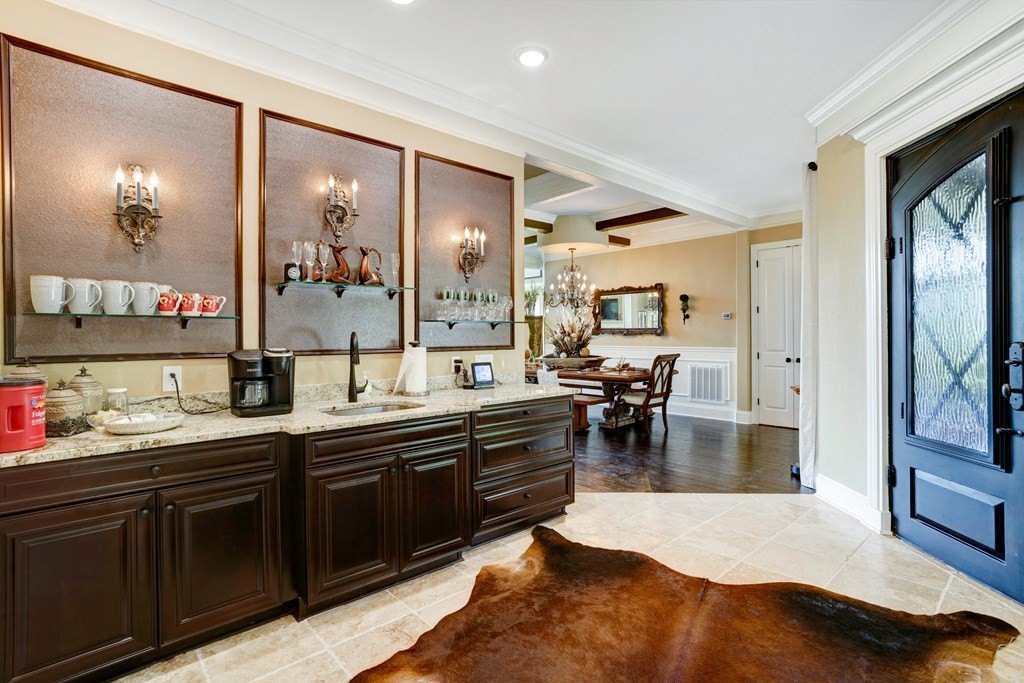 Hiawassee, Georgia, 30546, United States, 4 Bedrooms Bedrooms, ,5 BathroomsBathrooms,Residential,For Sale,1983256