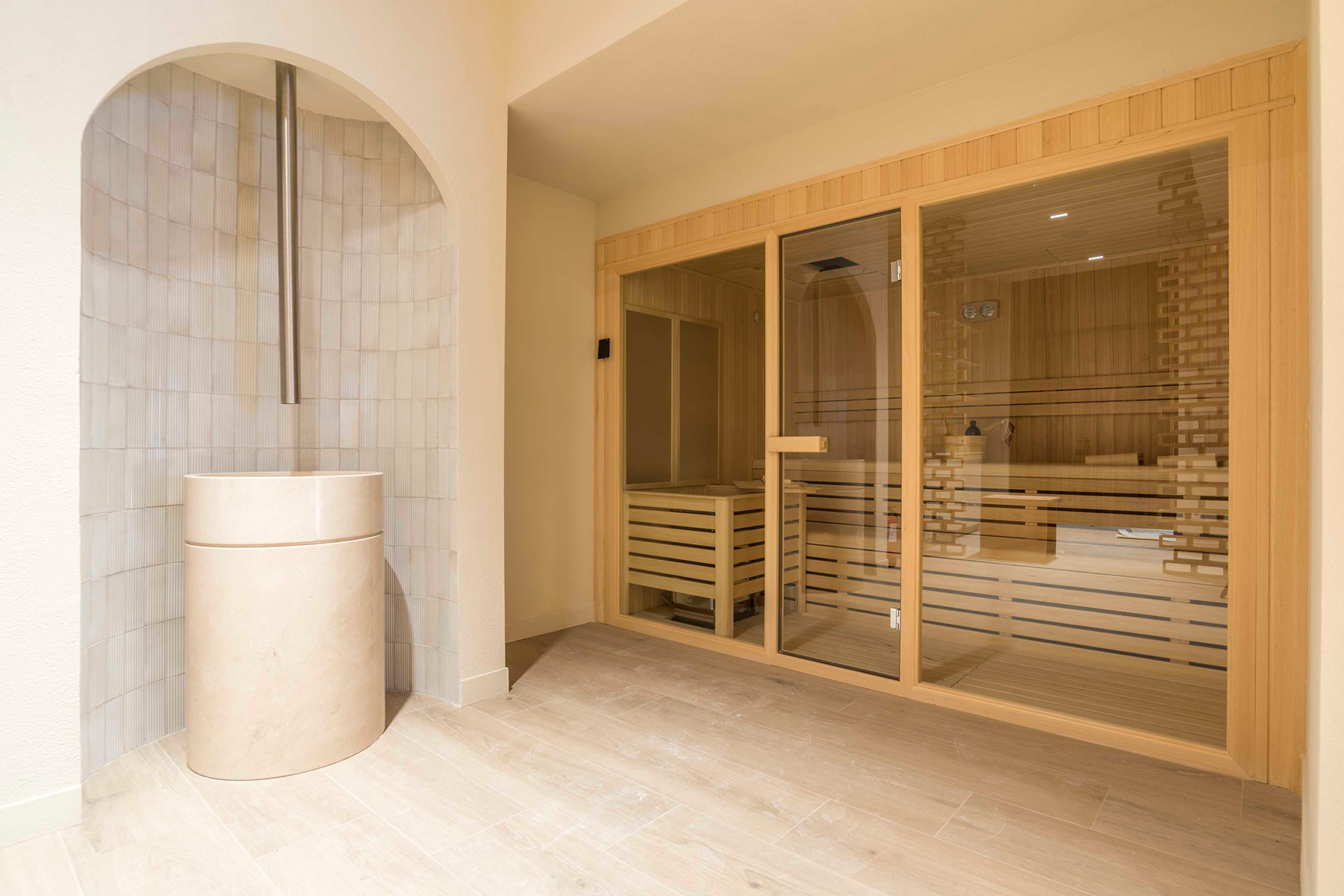  225m2 apartment in a fully restored classic building with spa and gym - 物件實景