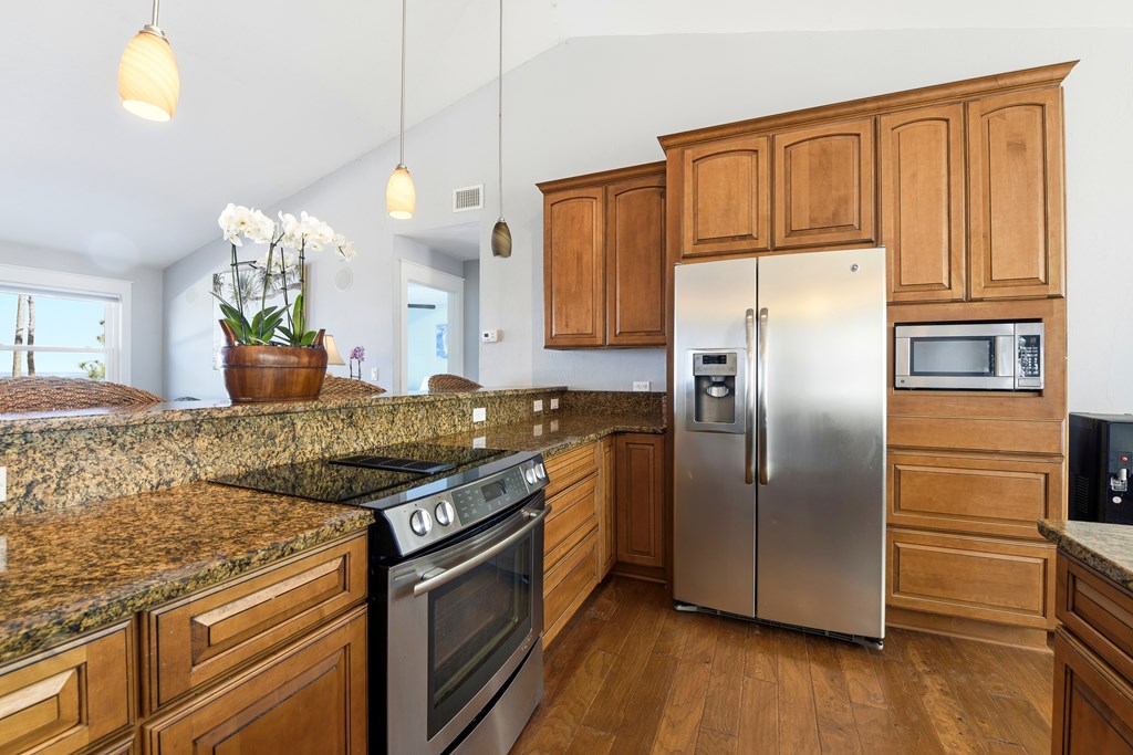 St. George Island, Florida, 32328, United States, 4 Bedrooms Bedrooms, ,2 BathroomsBathrooms,Residential,For Sale,2005204