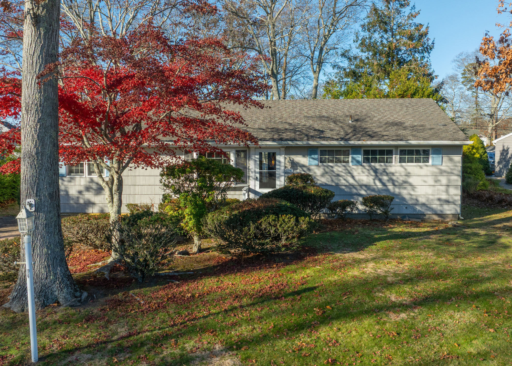 East Quogue, New York, 11942, United States, 2 Bedrooms Bedrooms, ,1 BathroomBathrooms,Residential,For Sale,2002980