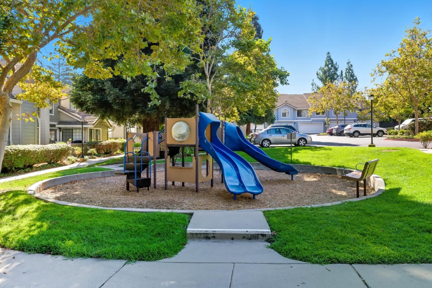 San Jose, California, 95121, United States, 2 Bedrooms Bedrooms, ,2 BathroomsBathrooms,Residential,For Sale,1950993