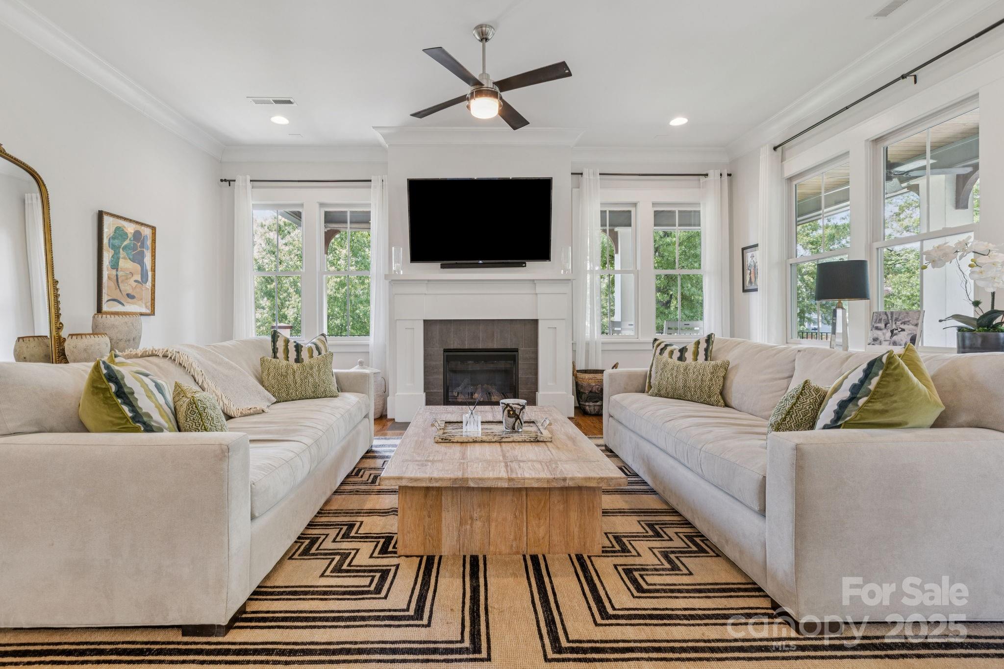 Charlotte, North Carolina, 28204, United States, 4 Bedrooms Bedrooms, ,5 BathroomsBathrooms,Residential,For Sale,1906125