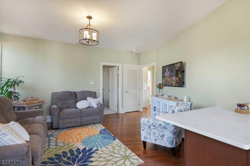 Rockaway Boro, New Jersey, 07866-3003, United States, 2 Bedrooms Bedrooms, ,Residential,For Sale,1936979
