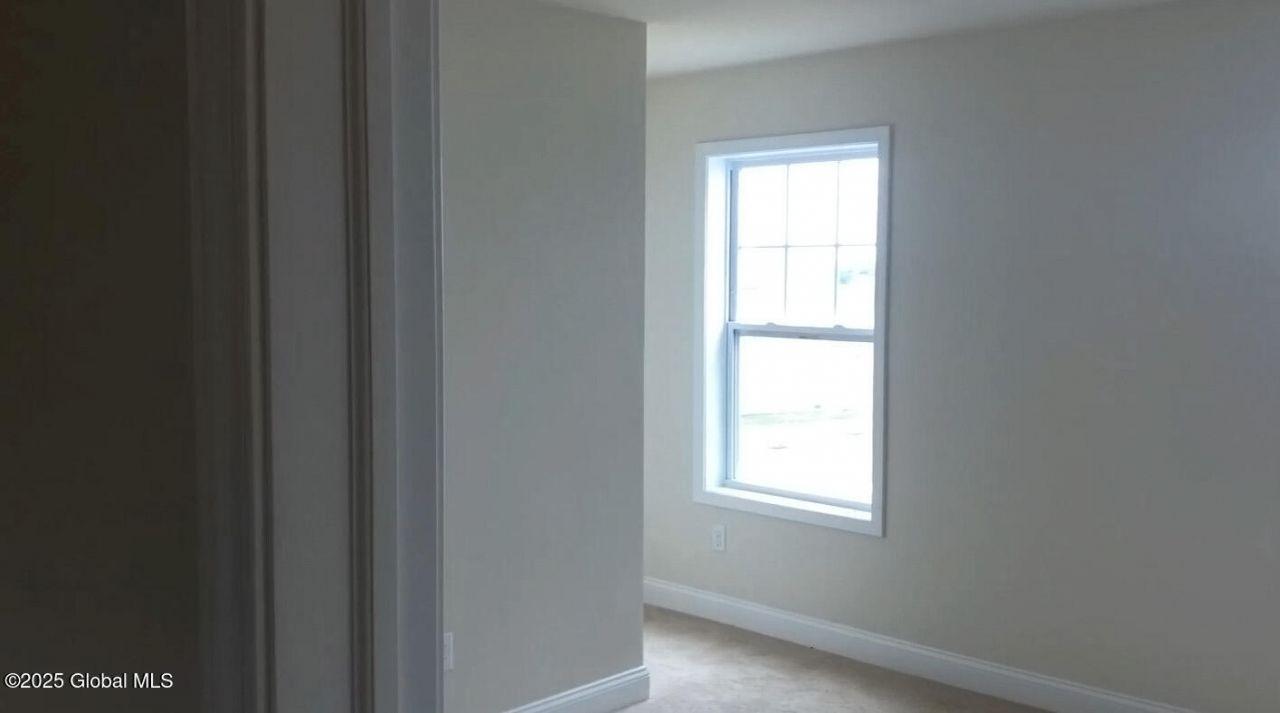 Mechanicville, New York, 12118, United States, 3 Bedrooms Bedrooms, ,3 BathroomsBathrooms,Residential,For Sale,1807086