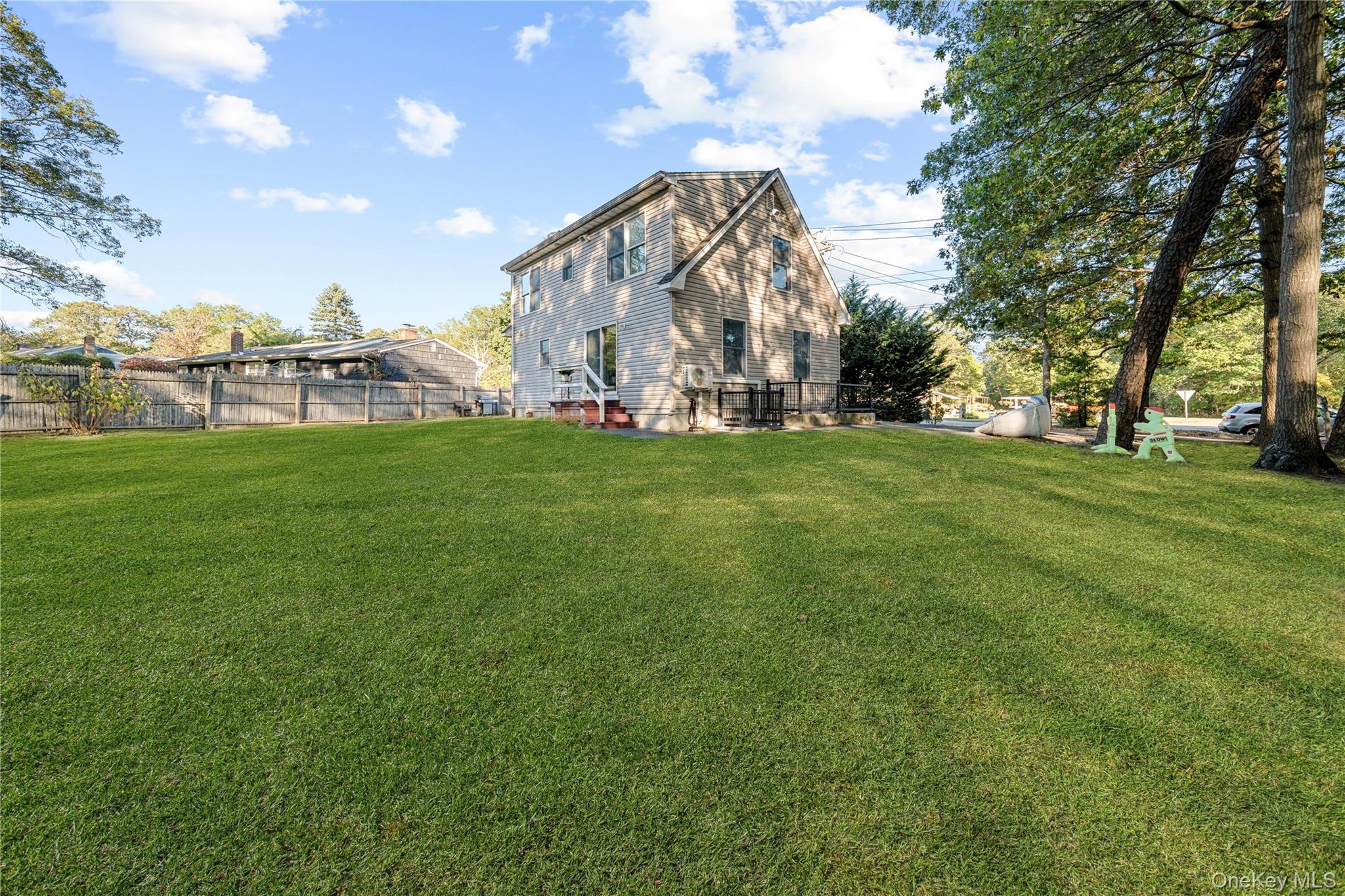 Yaphank, New York, 11980, United States, 4 Bedrooms Bedrooms, ,3 BathroomsBathrooms,Residential,For Sale,1957839