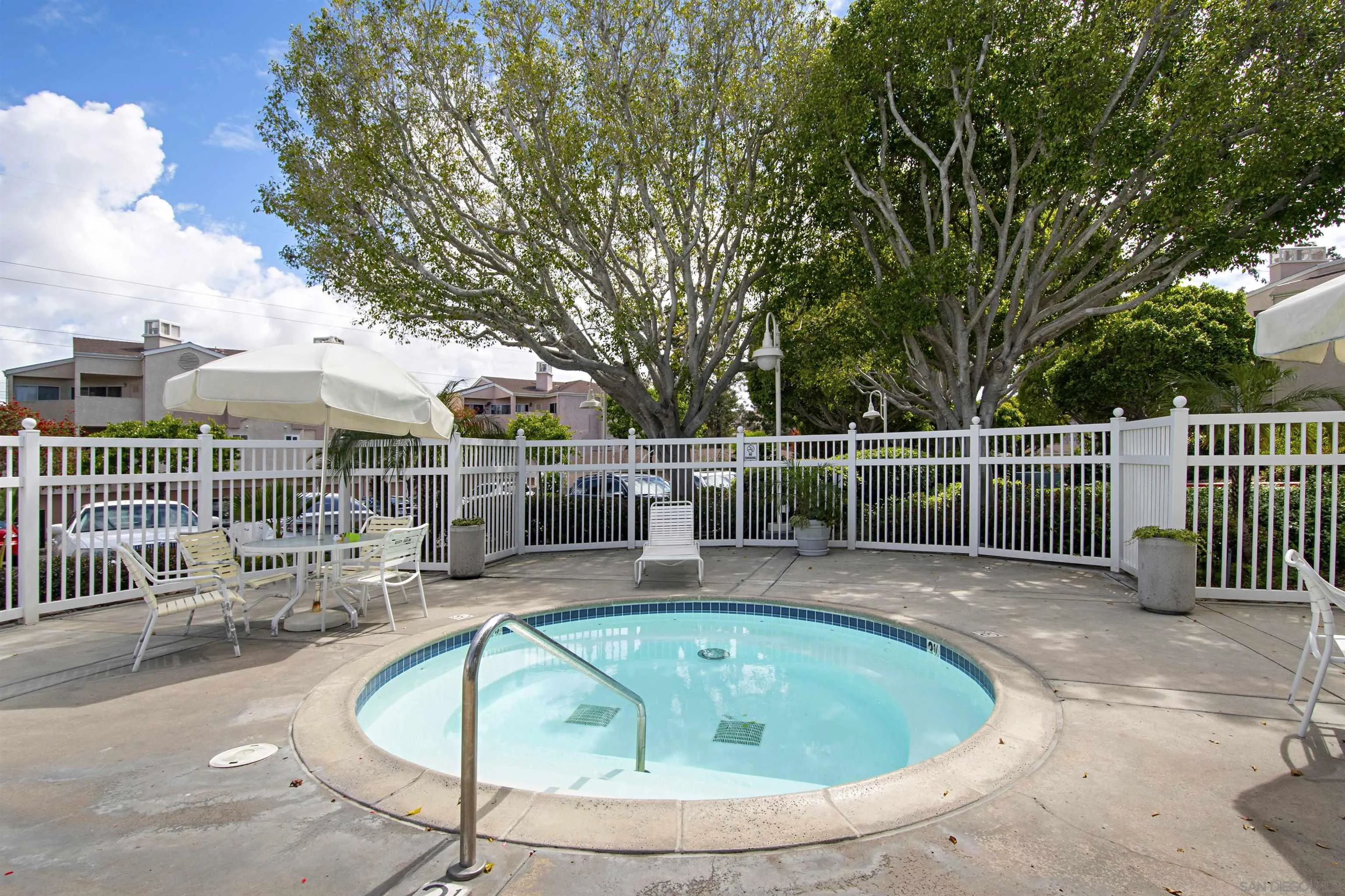 San Diego, California, 92111, United States, 2 Bedrooms Bedrooms, ,2 BathroomsBathrooms,Residential,For Sale,1838531