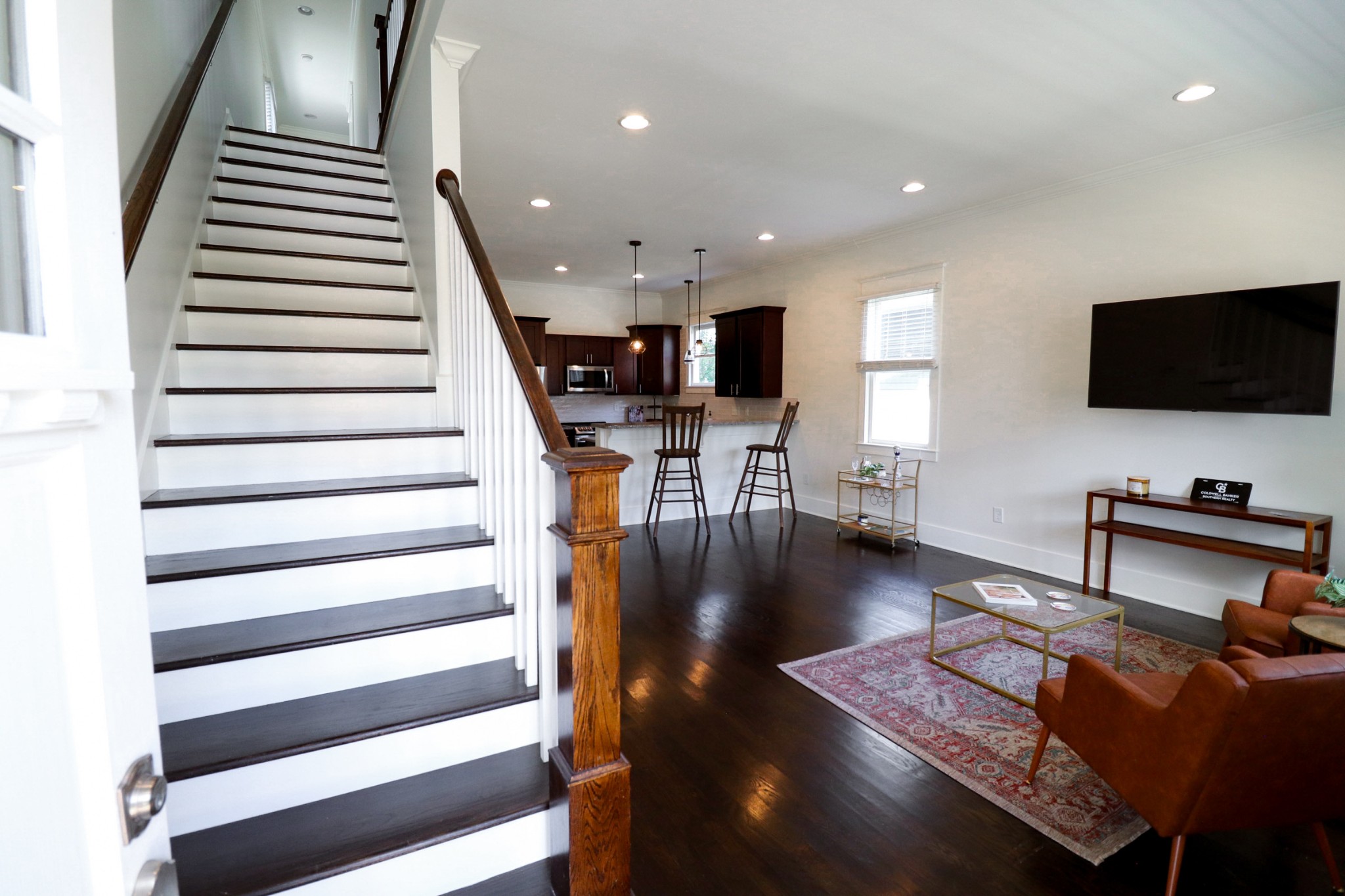 Nashville, Tennessee, 37209, United States, 3 Bedrooms Bedrooms, ,3 BathroomsBathrooms,Residential,For Sale,1837911