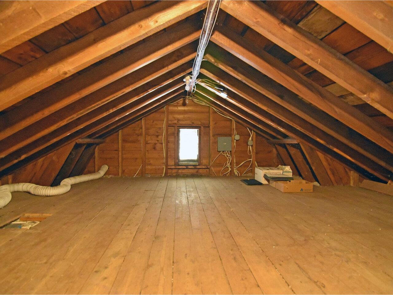 Burlington, Vermont, 05401, United States, 2 Bedrooms Bedrooms, ,2 BathroomsBathrooms,Residential,For Sale,1787470