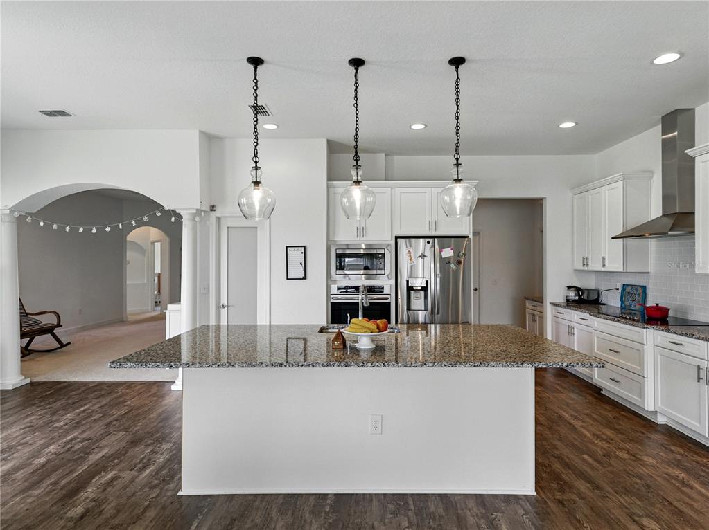 Lakeland, Florida, 33813, United States, 4 Bedrooms Bedrooms, ,3 BathroomsBathrooms,Residential,For Sale,1829235