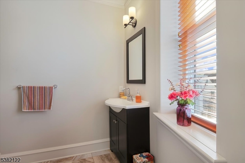 Rockaway Boro, New Jersey, 07866-3003, United States, 2 Bedrooms Bedrooms, ,Residential,For Sale,1936979