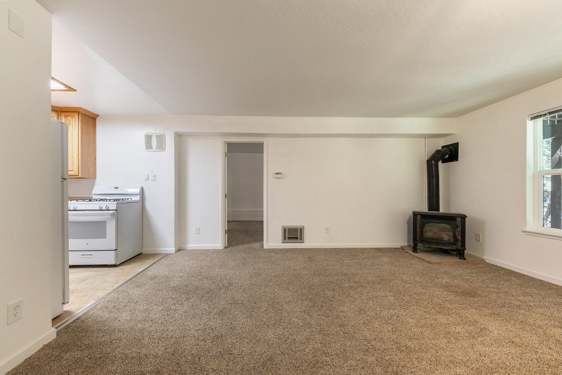  DESIRABLE TAHOE DONNER LOCATION - 物件實景