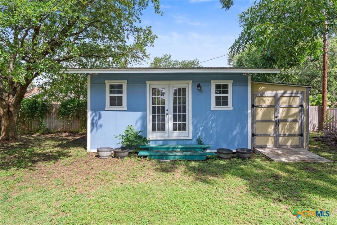 Salado, Texas, 76571, United States, 3 Bedrooms Bedrooms, ,3 BathroomsBathrooms,Residential,For Sale,1976351