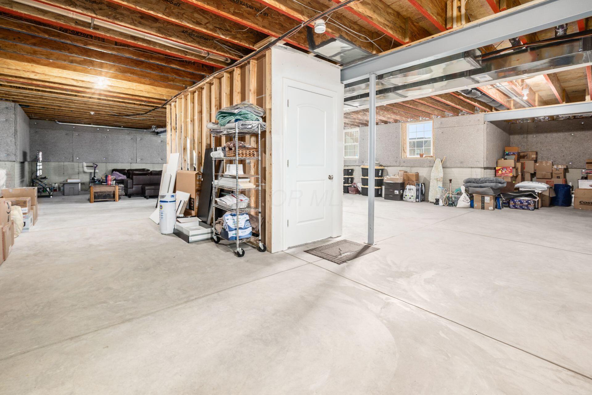 Delaware, Ohio, 43015, United States, 5 Bedrooms Bedrooms, ,5 BathroomsBathrooms,Residential,For Sale,1989567