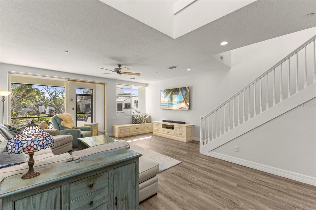 Longboat Key, Florida, 34228, United States, 2 Bedrooms Bedrooms, ,3 BathroomsBathrooms,Residential,For Sale,1743493