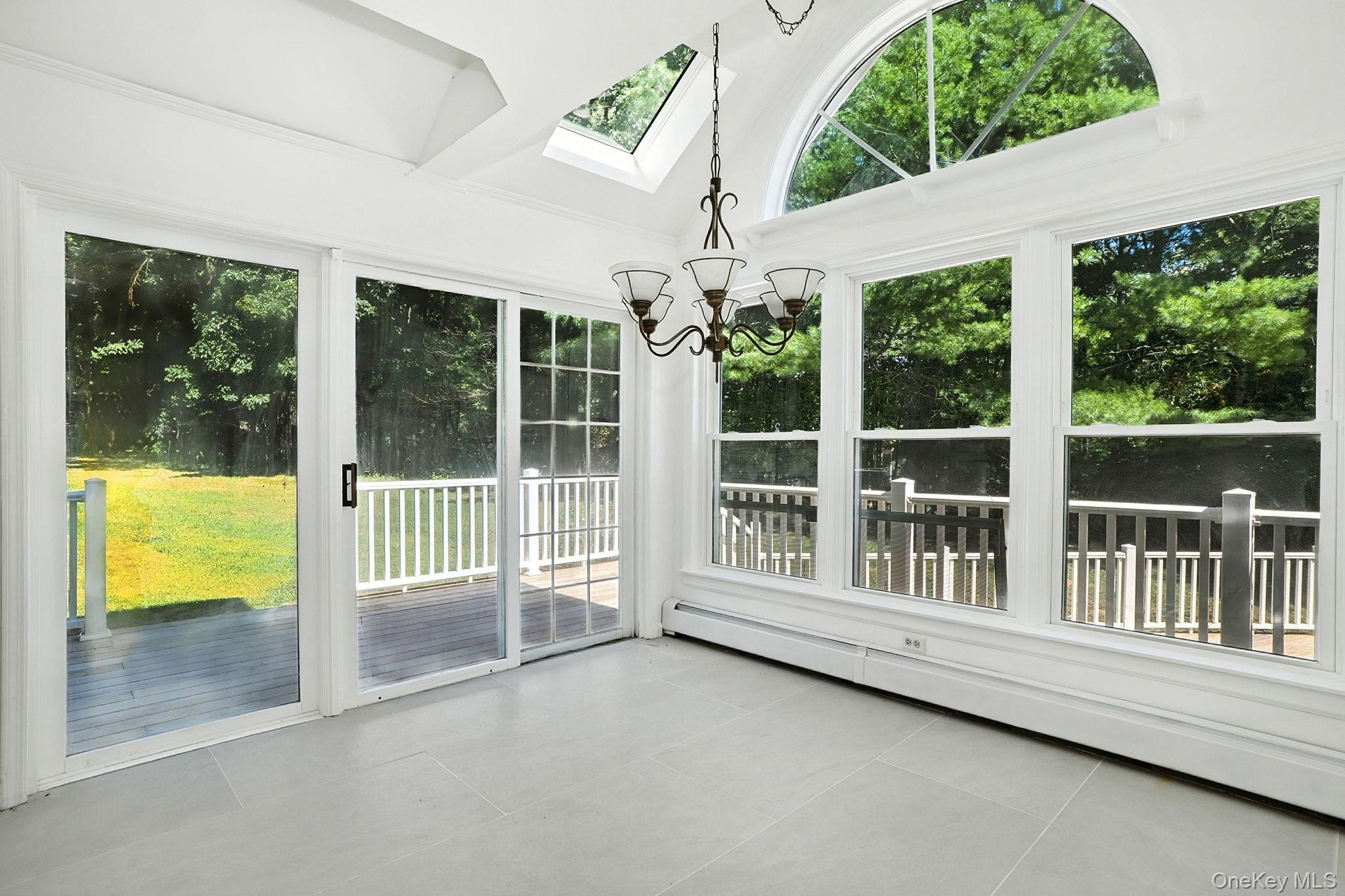 Red Hook, New York, 12571, United States, 5 Bedrooms Bedrooms, ,4 BathroomsBathrooms,Residential,For Sale,1978278